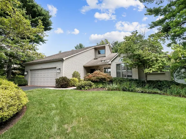 107 Bentwood Ct, Cincinnati, OH 45241