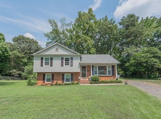 4801 Pandora Ct, Charlotte, NC 28212