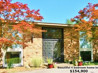 3335 Rockwood Dr, Fort Wayne, IN 46815