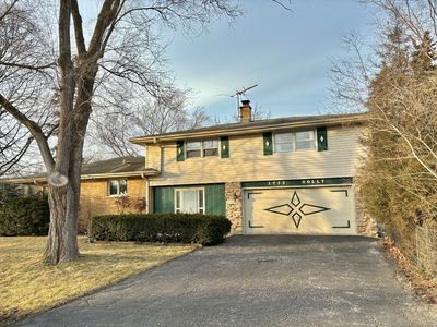 1733 Holly Ave, Northbrook, IL, 60062