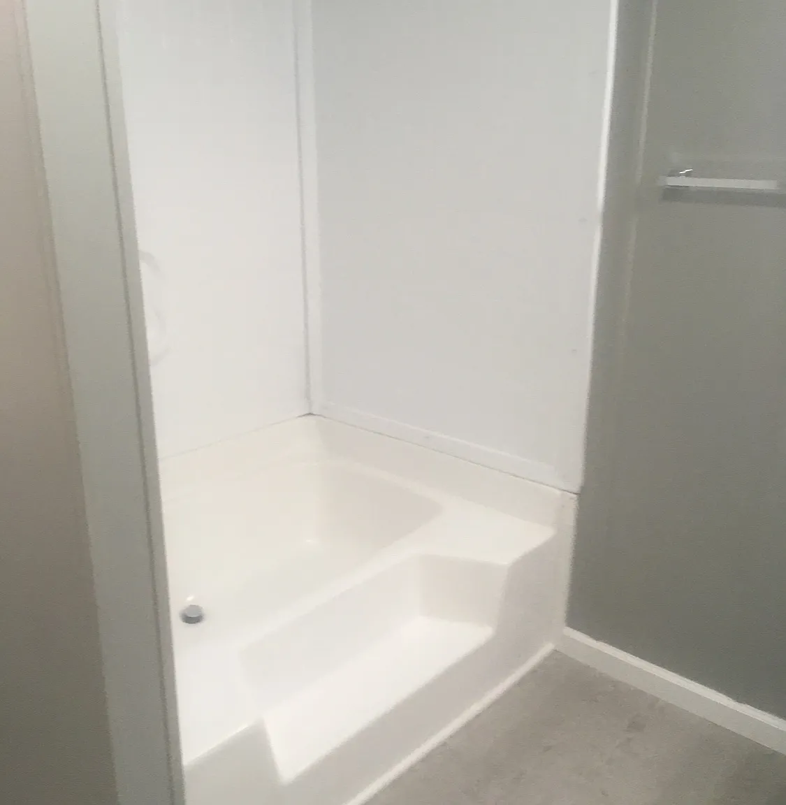 3 bed, 1500 sqft, $1,550 — Photo 4