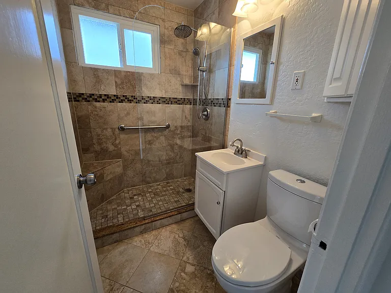 528 Larch Ave — Photo 15