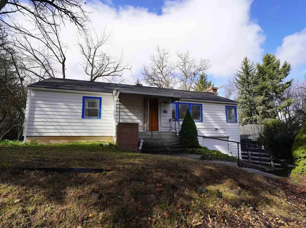 1005 NE Duncan Ln, Pullman, WA 99163