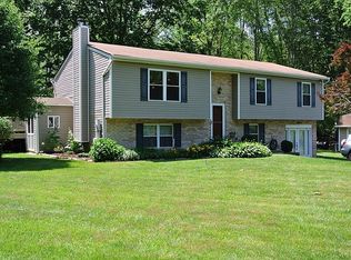 8813 Dove Dr, Bel Alton, MD 20611