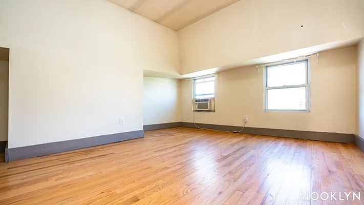 Rented by Nooklyn NYC LLC | media 11
