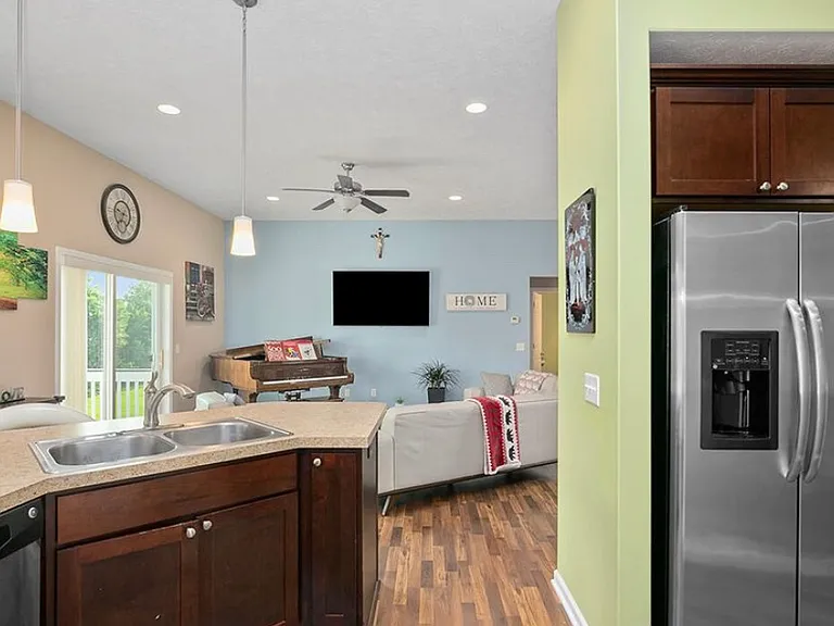 6768 Northfield St SW — Photo 12