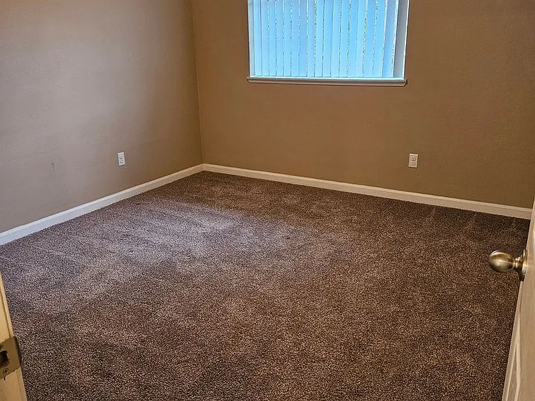 Vista Pointe Apartments in South Salem Oregon Comfortable Living Near Shopping and I5 — Photo 14