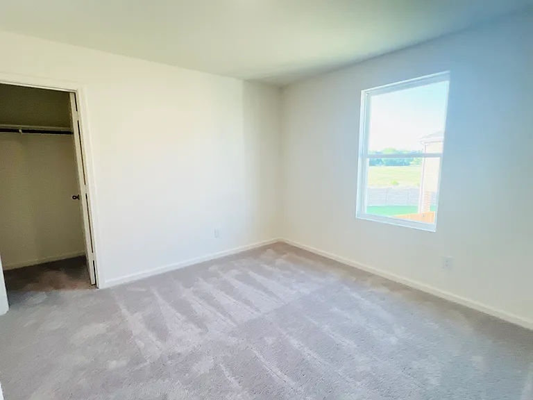 Bedroom-4 with walk in closet