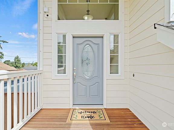 4th image of 8533 20th Street Ct W