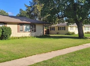 1022 N Martin Rd, Janesville, WI 53545