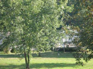 11317 W Brazito Rd, Russellville, MO 65074