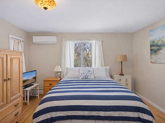 5th image of 21 Hillside Rd