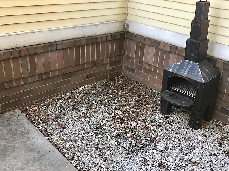 663 Alexander St #1 — Photo 13
