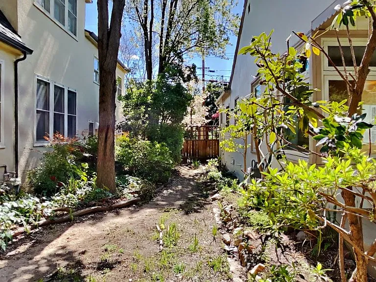 1866 Bidwell Way — Photo 38