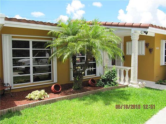 4th image of 8800 Caribbean Blvd
