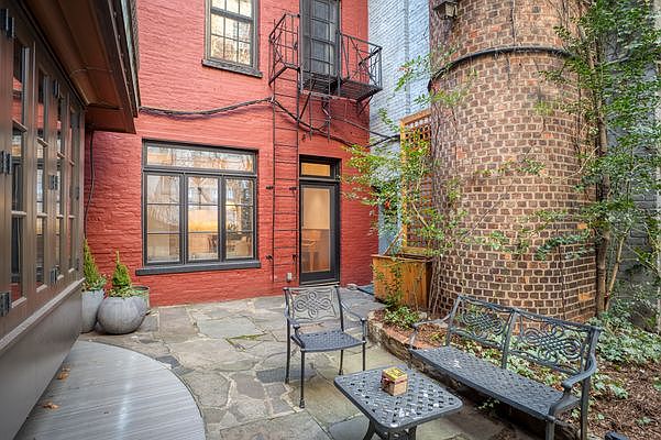 1st image of 387 1/2 Bleecker St