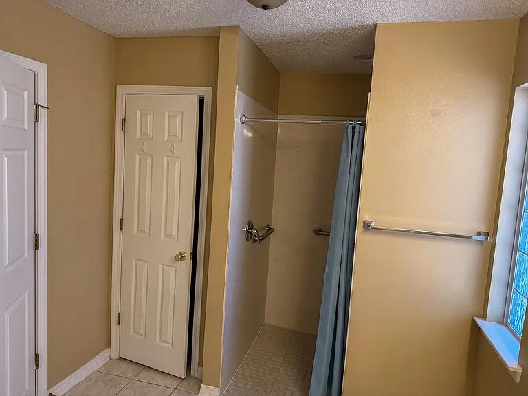 4697 Lovegrass Ln — Photo 10