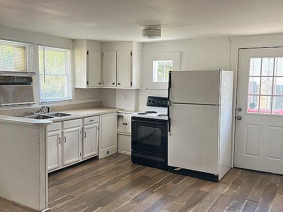 4th image of 1613 Lucille St NW