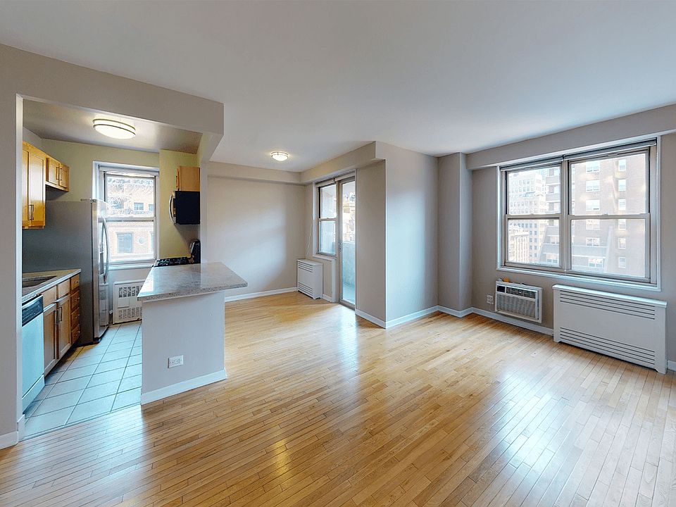 1st image of 80 N Moore St #8015B