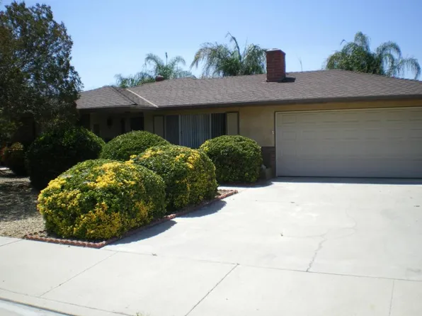 597 Montebello Pl, Hemet, CA 92543