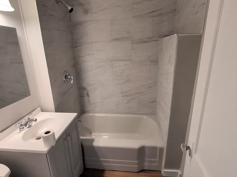 2210 Coronette Ave — Photo 3