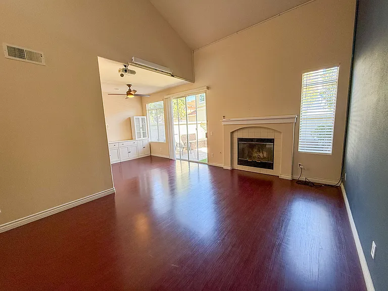 10916 Creekbridge Pl — Photo 2