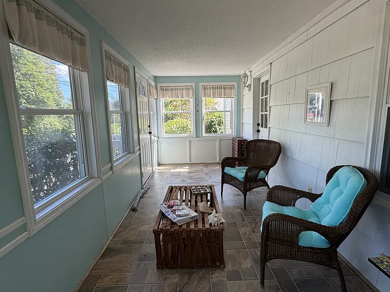 15 Hawks Nest Rd — Photo 13