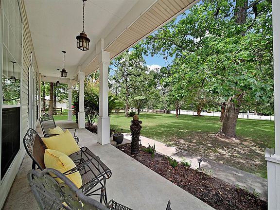 4th image of 2127 Sendera Ranch Dr