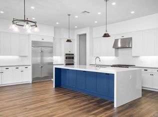 1203 Stonemark Pl, Vista, CA 92081