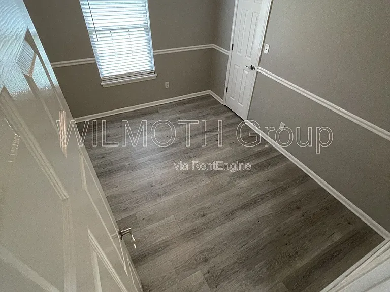 11212 Boston Way — Photo 11