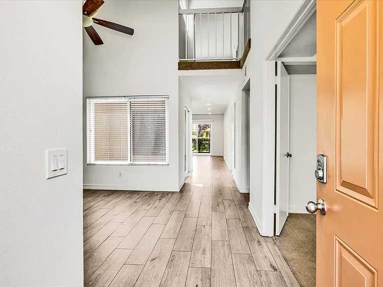 72409 Glenview Cir — Photo 11