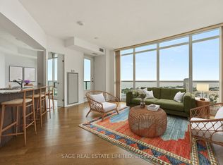 215 Fort York Blvd #3205, Toronto, ON M5V 4A2