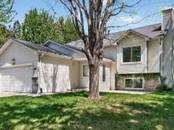 4008 Pennsylvania Ave, Eagan, MN 55123