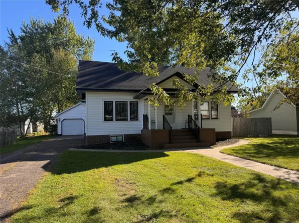 304 Wisconsin Avenue, Cameron, WI 54822