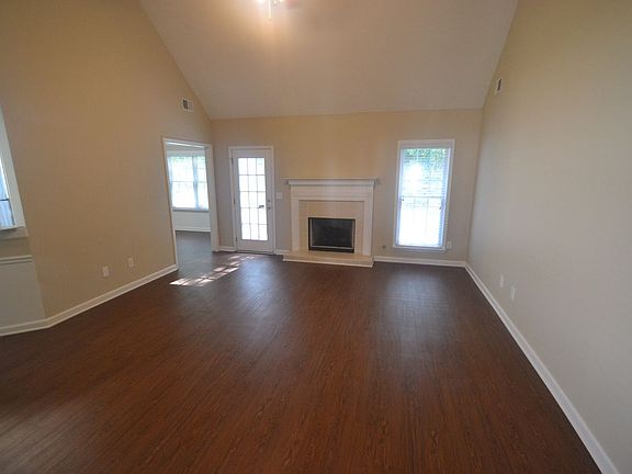 2nd image of 4321 Glen Heights Way