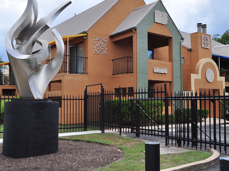 Community w/ a touch of art
