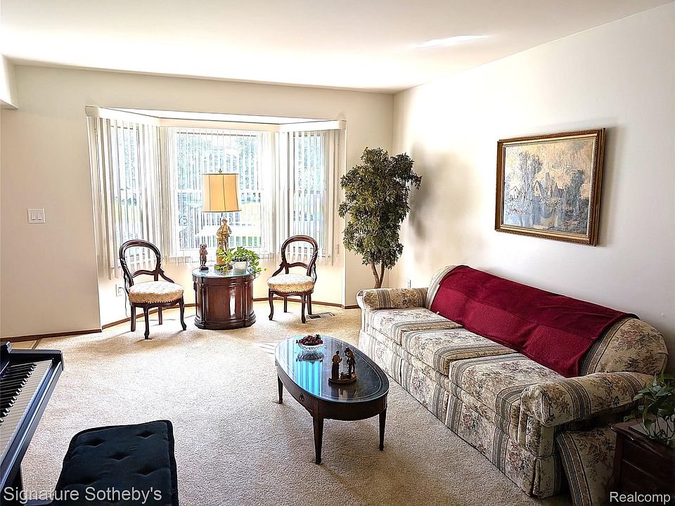 5303 Woodrun Dr, photo 3