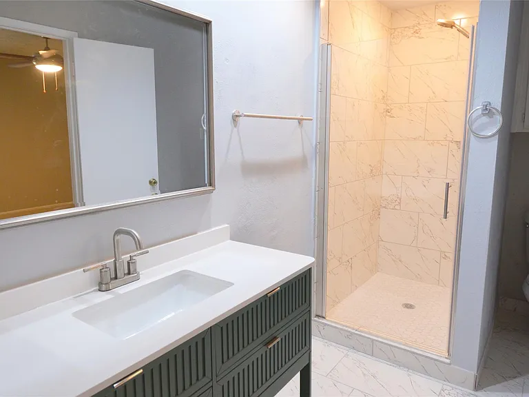 10127 Sagegate Dr — Photo 14