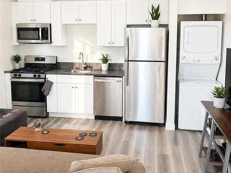 611 W Walnut Ave — Photo 13