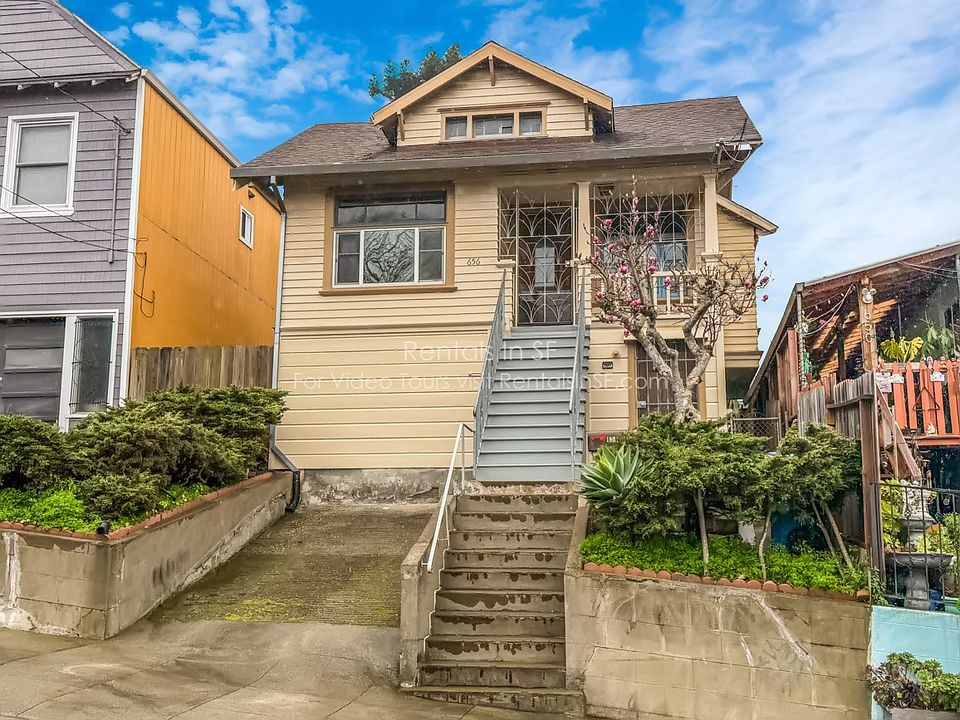 1st image of 656 Brussels St