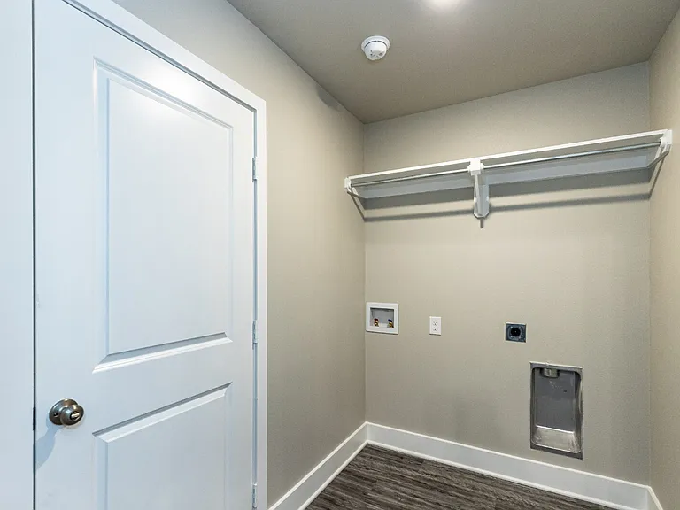 13605 Avenue R — Photo 15
