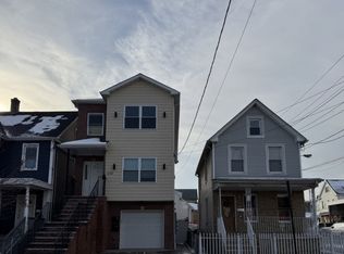 454 3rd Ave, Elizabeth, NJ 07206