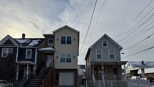 454 3rd Ave Photo 1