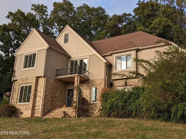 8122 Greenwell Rd, Knoxville, TN 37938