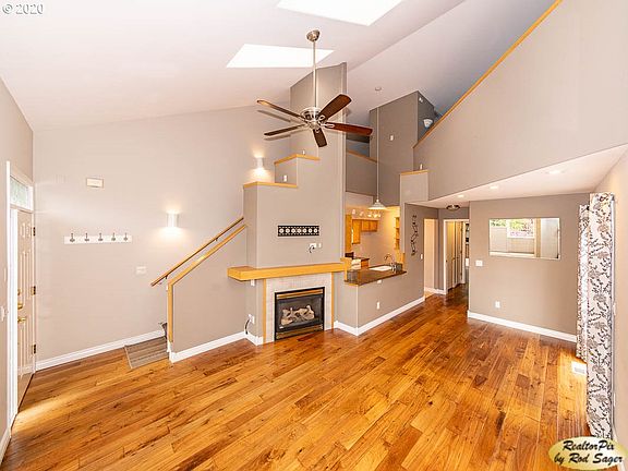 4th image of 9008 NE 54th St Unit 19F