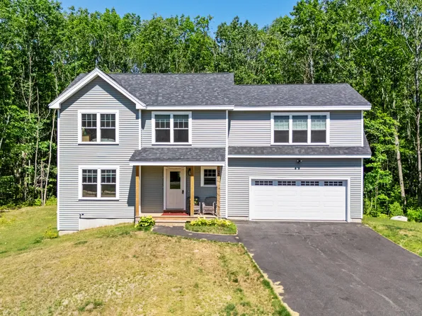 3 Tabby Way, Saco, ME 04072