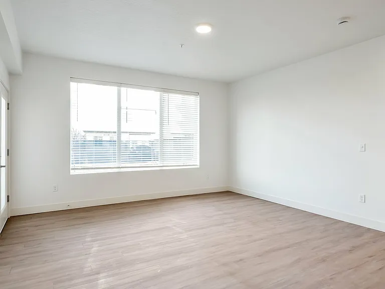 Brighton 2x2 Main Living Area
