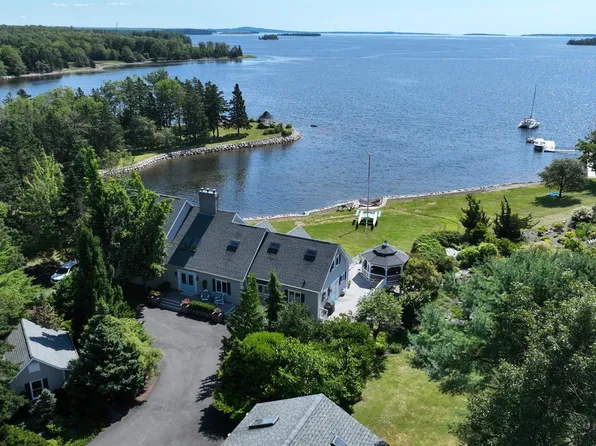 226 Crandall Rd, Chester, NS B0J 2E0