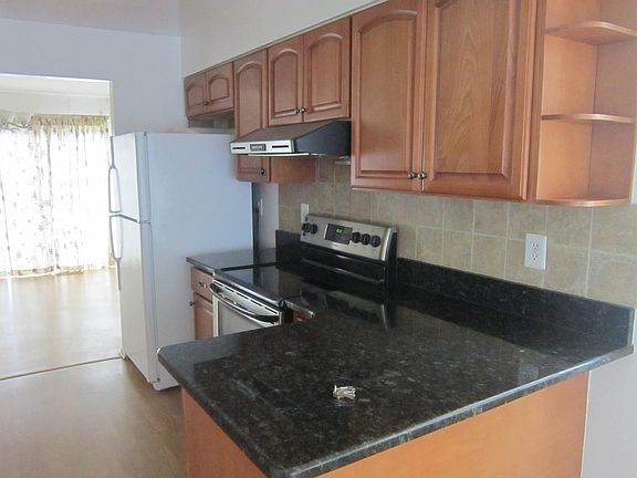 3rd image of 3165 Colchester Brook Ln