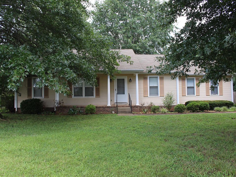 1st image of 3223 Meadowhill Dr